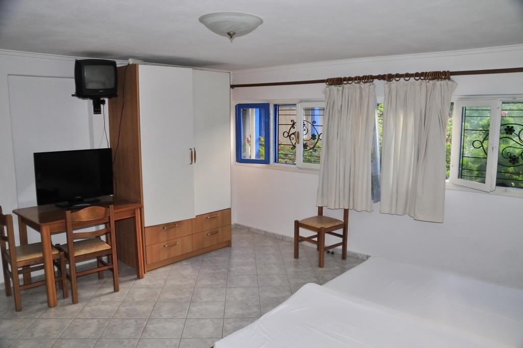 Milos Bay Suites Adamantas  Exterior foto
