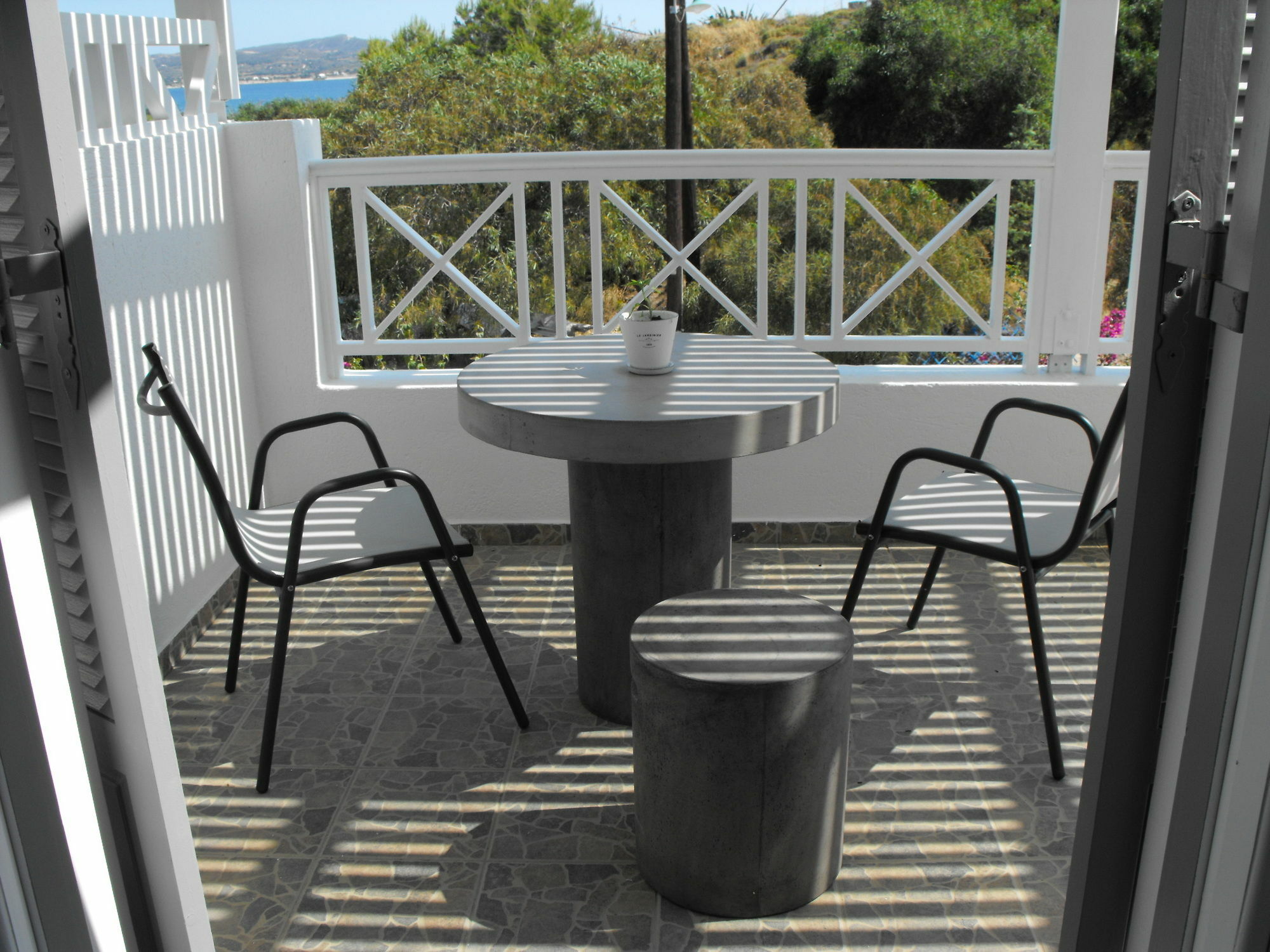 Milos Bay Suites Adamantas  Exterior foto